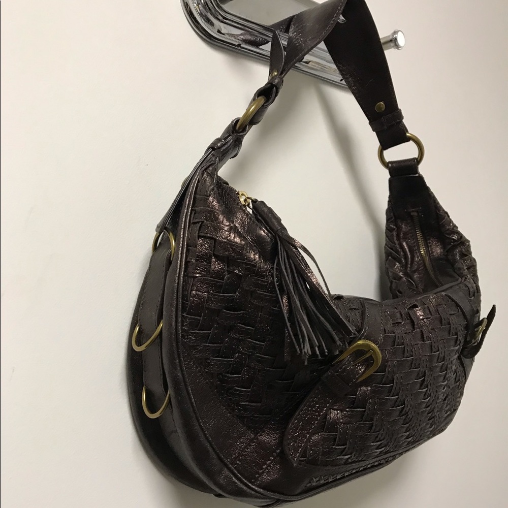 Pretty Purple Brass Weave Accented Crescent Shaped Bag! - Picture 3 of 16